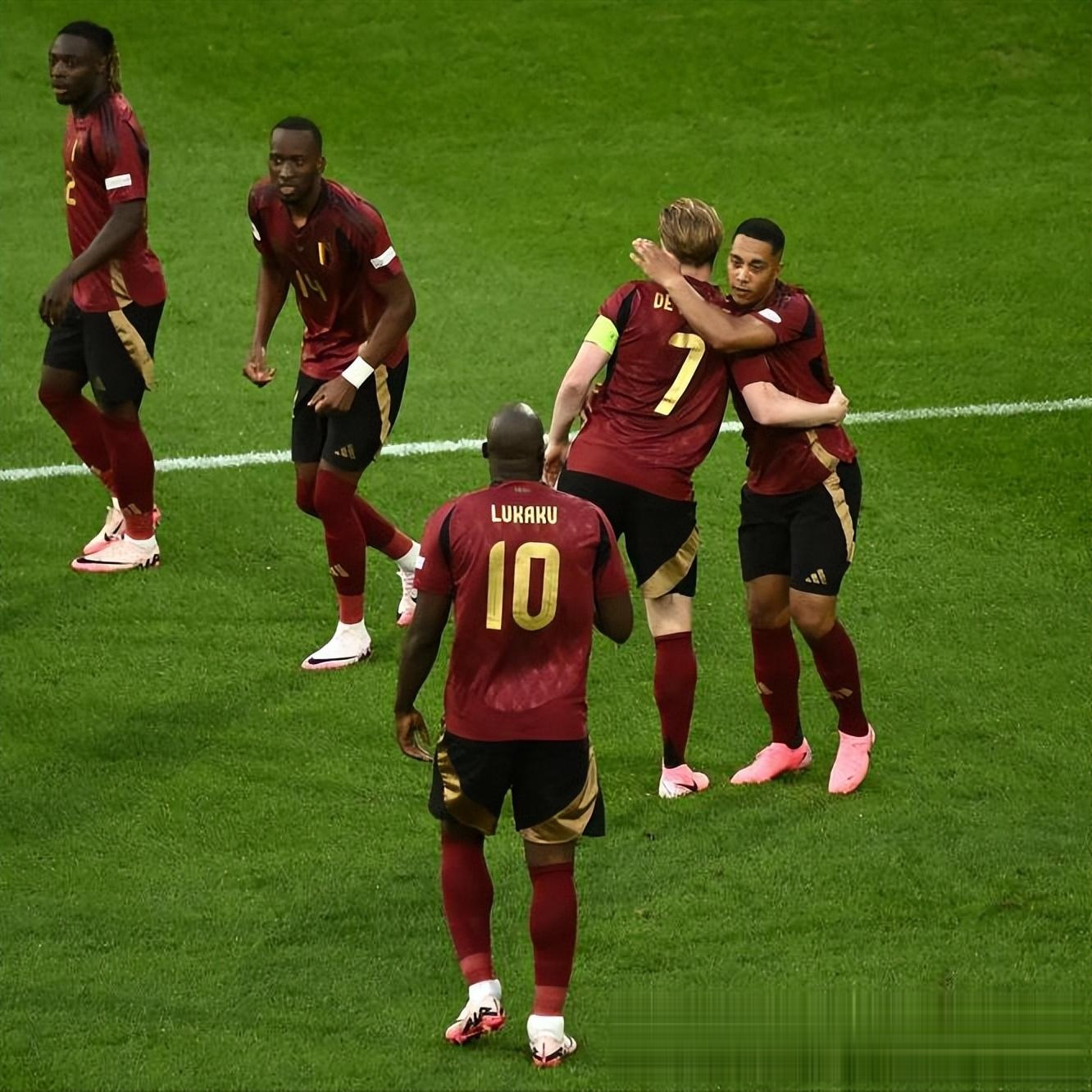 墨西哥力克克罗地亚,德布劳内关键制胜 墨西哥力克克罗地亚,德布劳内关键制胜