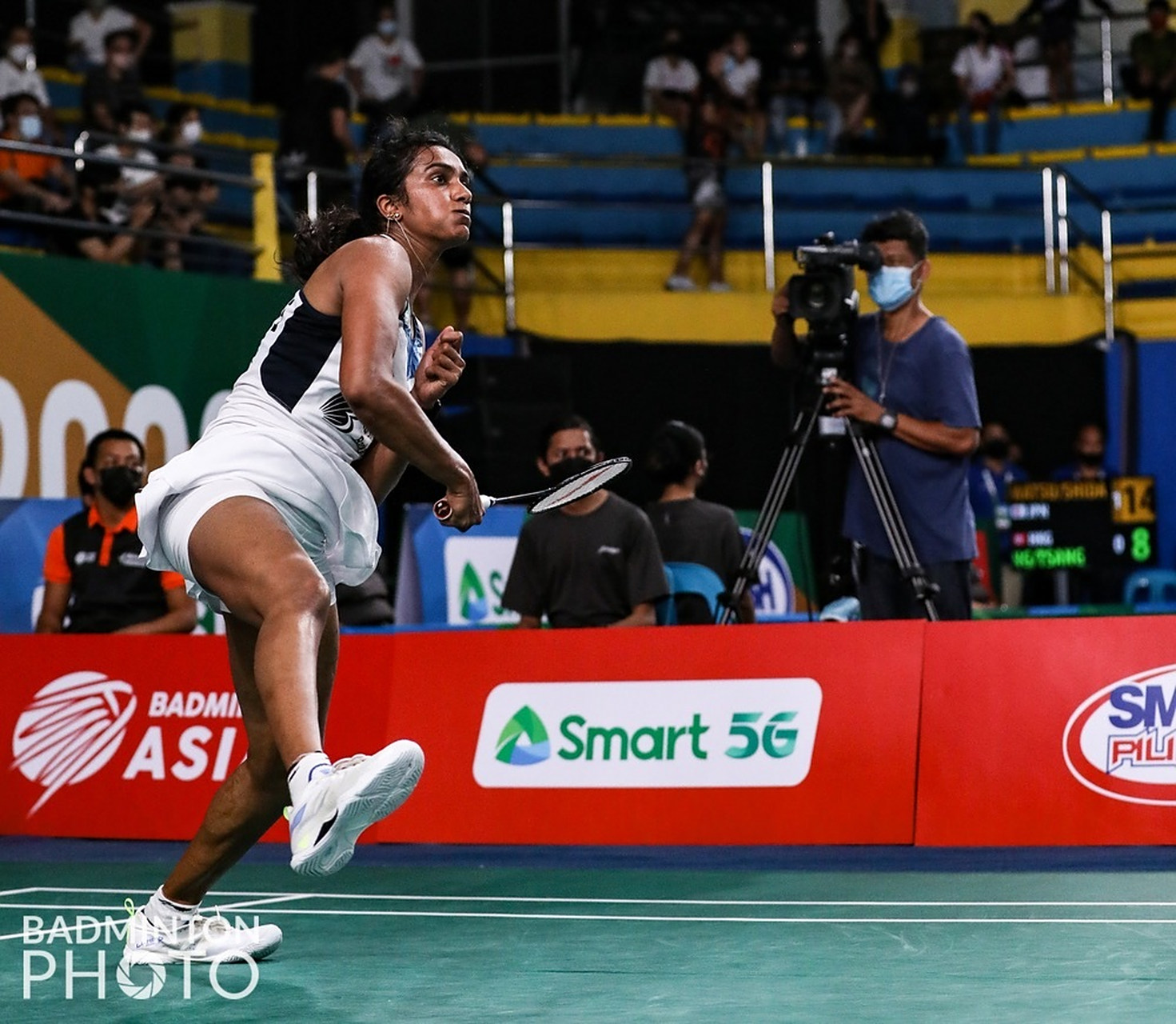 泰国羽毛球队险胜英格兰羽毛球队,辛杜完成帽子戏法 泰国羽毛球队险胜英格兰羽毛球队,辛杜完成帽子戏法