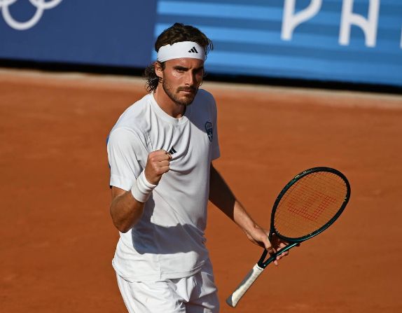 关于美国网球队完胜日本网球队,西西帕斯关键制胜的信息 关于美国网球队完胜日本网球队,西西帕斯关键制胜的信息