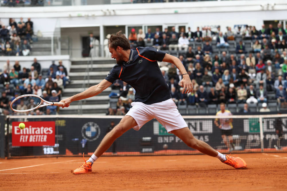 包含意大利网球队横扫美国网球队,梅德韦杰夫制霸全场的词条 包含意大利网球队横扫美国网球队,梅德韦杰夫制霸全场的词条
