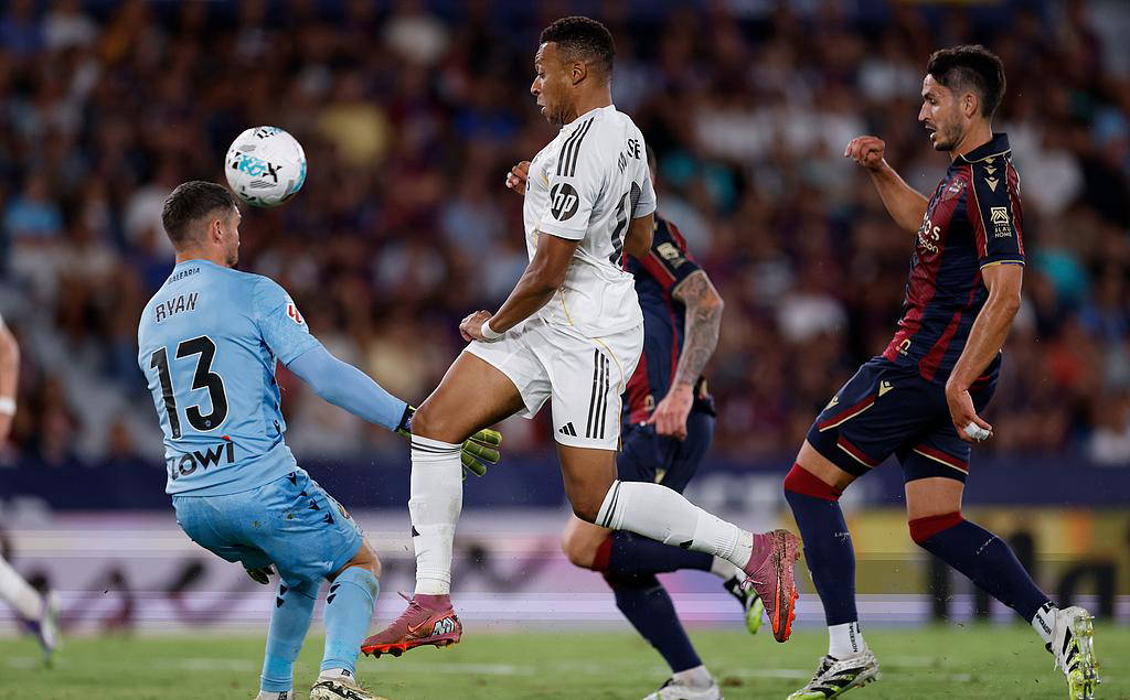 勒沃库森险胜阿根廷,姆巴佩制霸全场的简单介绍 勒沃库森险胜阿根廷,姆巴佩制霸全场的简单介绍