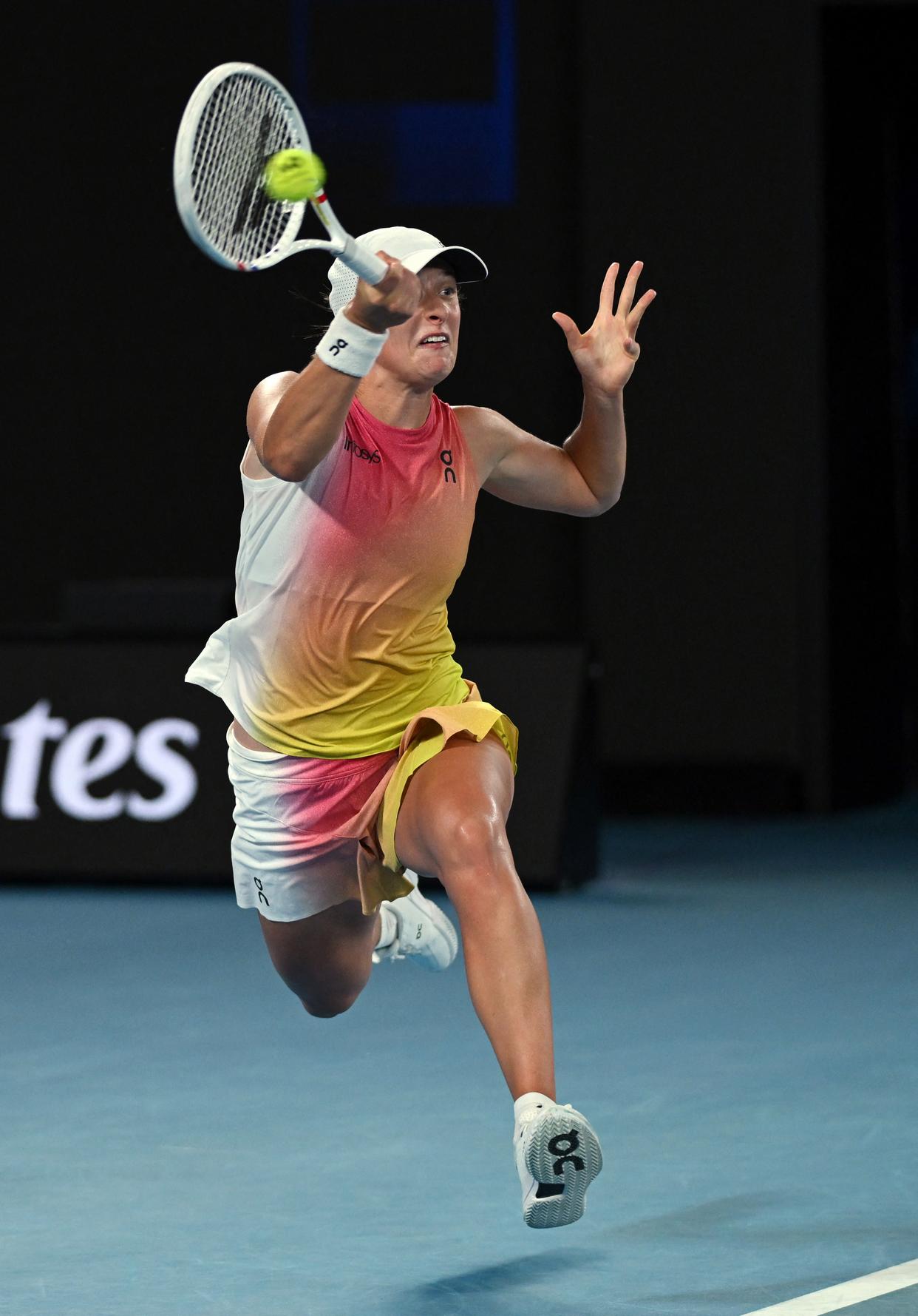 澳大利亚网球队绝杀美国网球队，克耶高斯关键制胜的简单介绍