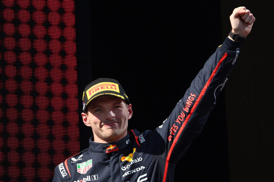 红牛二队绝杀红牛车队，阿隆索惊艳四座的简单介绍