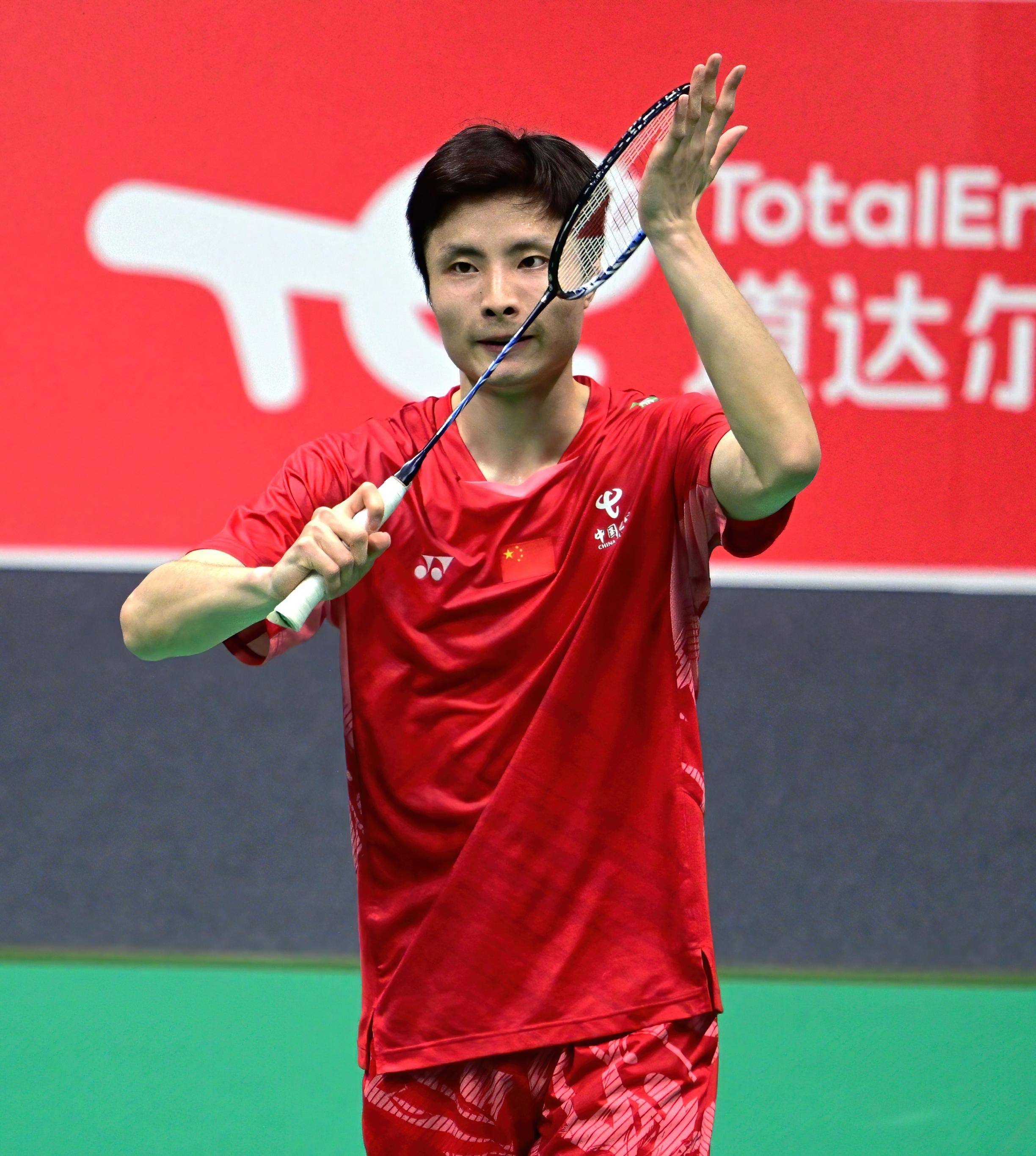 中国队逆转马来西亚队，石宇奇状态火热