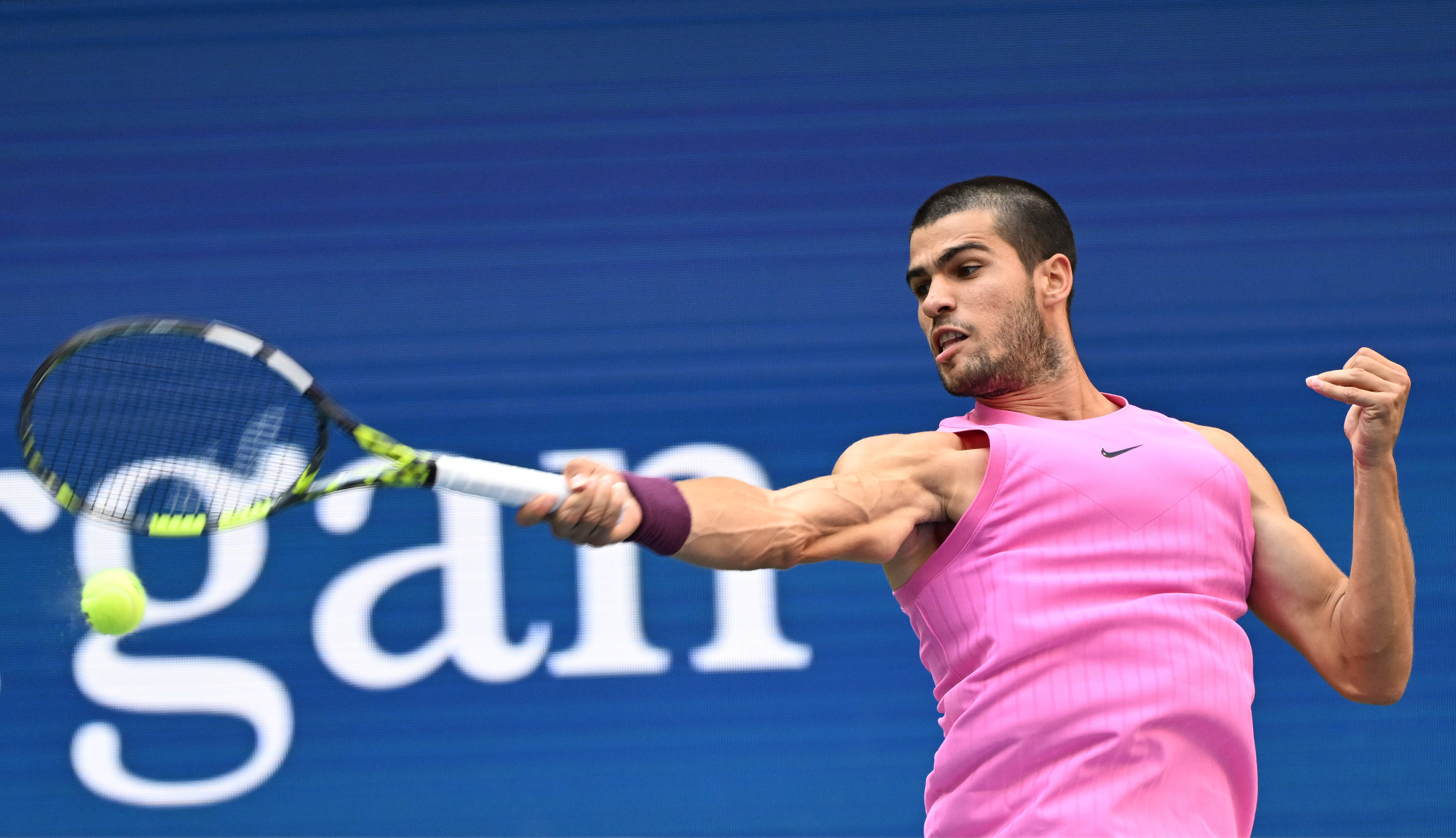 澳网力克戴维斯杯，阿尔卡拉斯高光表现