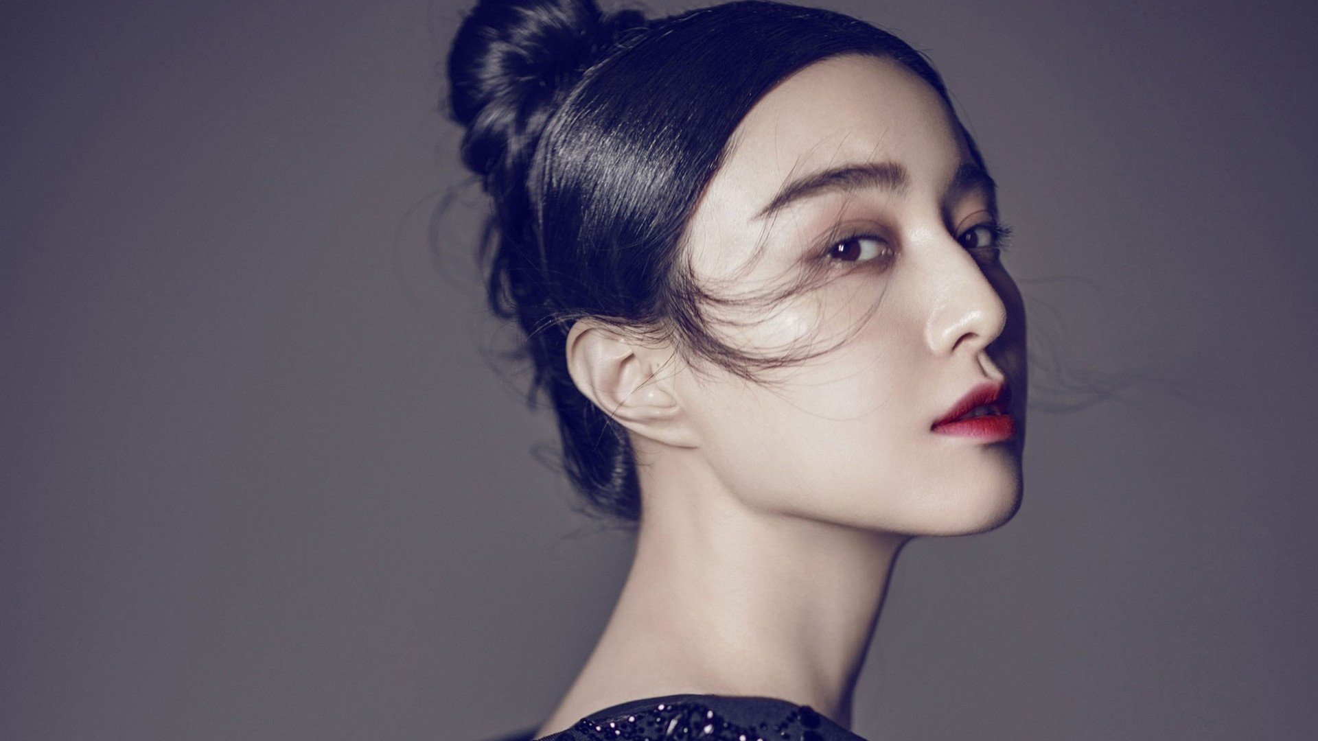 在文艺复兴之城,马丁内利击沉黄色潜水艇,一场关于坚韧与续航的美学胜利