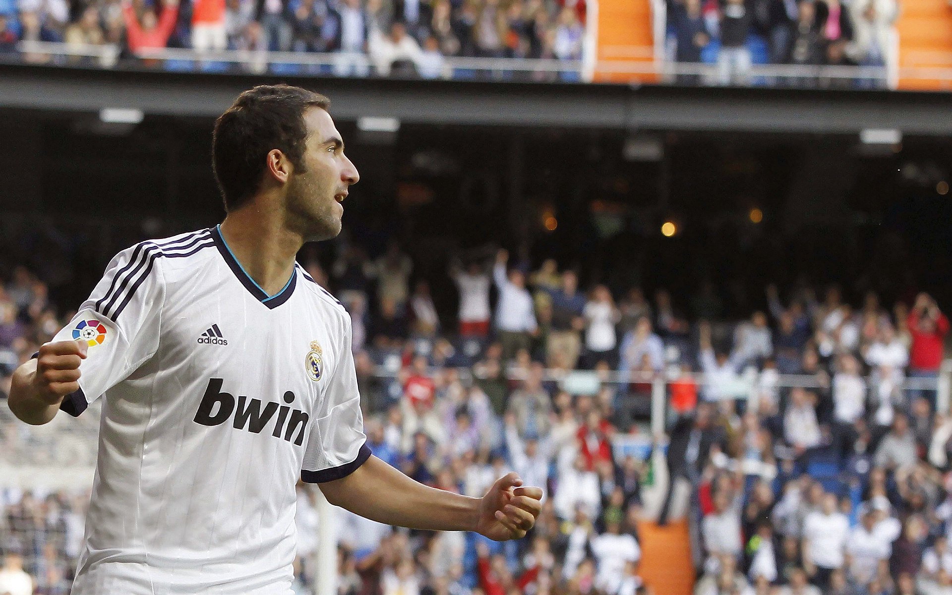 棋局突尼斯，当北非德比的关键先生叫莱万